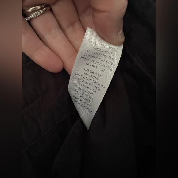 New FRANK & EILEEN Sz 6 Black Italian Performance Denim
Wicklow Crop Pants - Picture 7 of 9